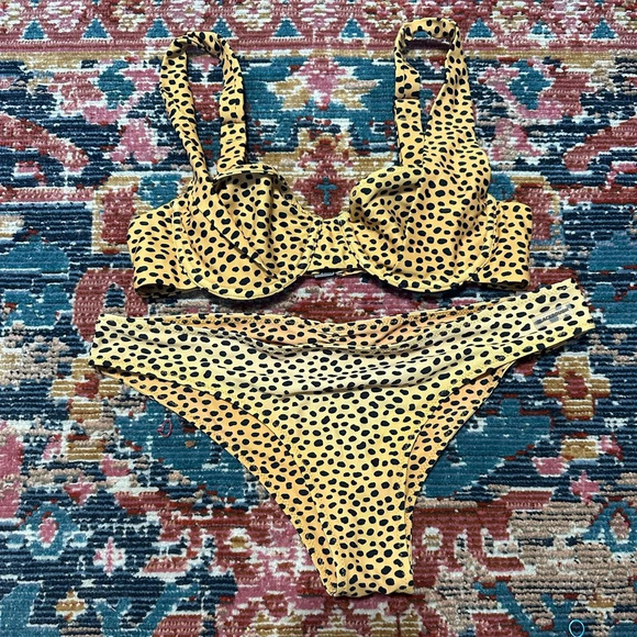 Blackbough Cheetah Print Swimsuit 2 Piece Set - Picture 2 of 3